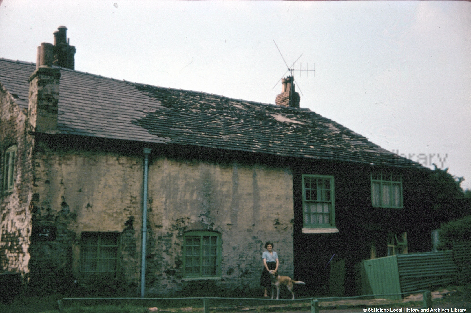 MFZ/112 Colour photographic transparency showing Parr Mill House, St
